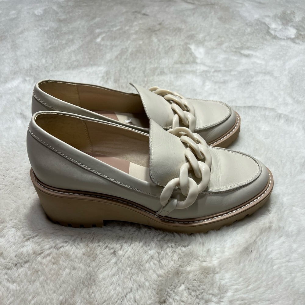 Dolce Vita Haris cream lug sole chain detail leather loafer womens size 7.5